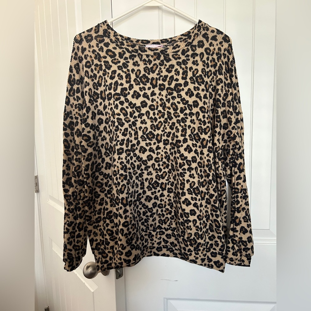 Pink Lily leopard print Longsleeve top